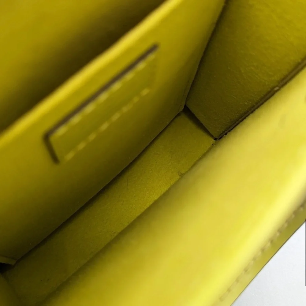 SALE! Louis Vuitton Petit Sac Plat Citron (yellow) Epi Leather Mini Bag - Picture 12 of 16